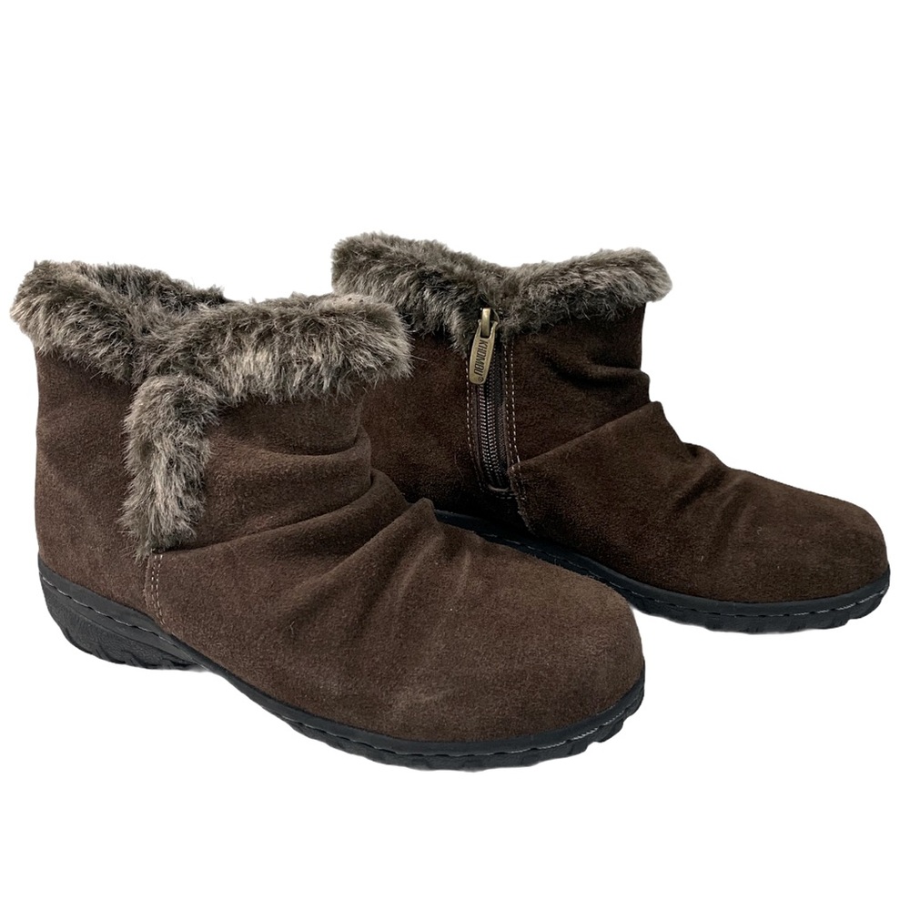 KHOMBU Bonnie Suede Ankle All Weather Boots -Sz 6M casual comfort